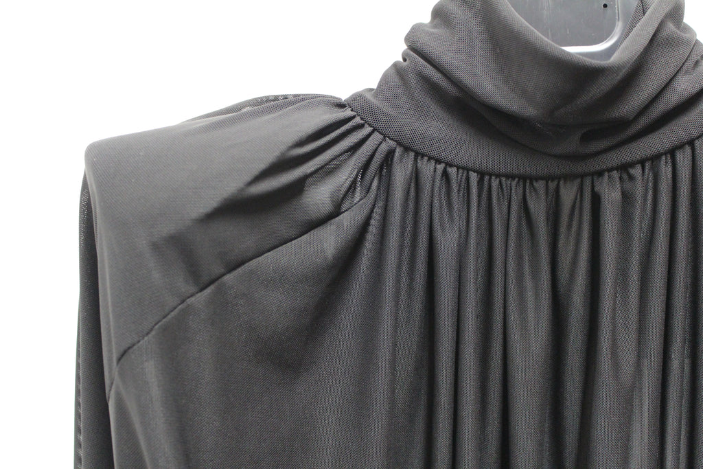 Body drappeggiato con spalle imbottite