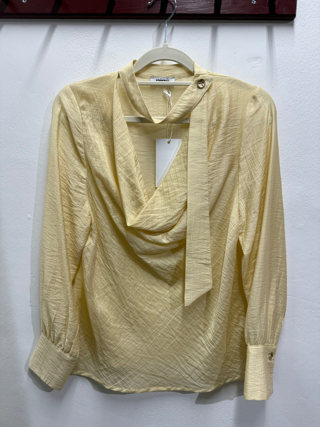Blusa tinta unita
