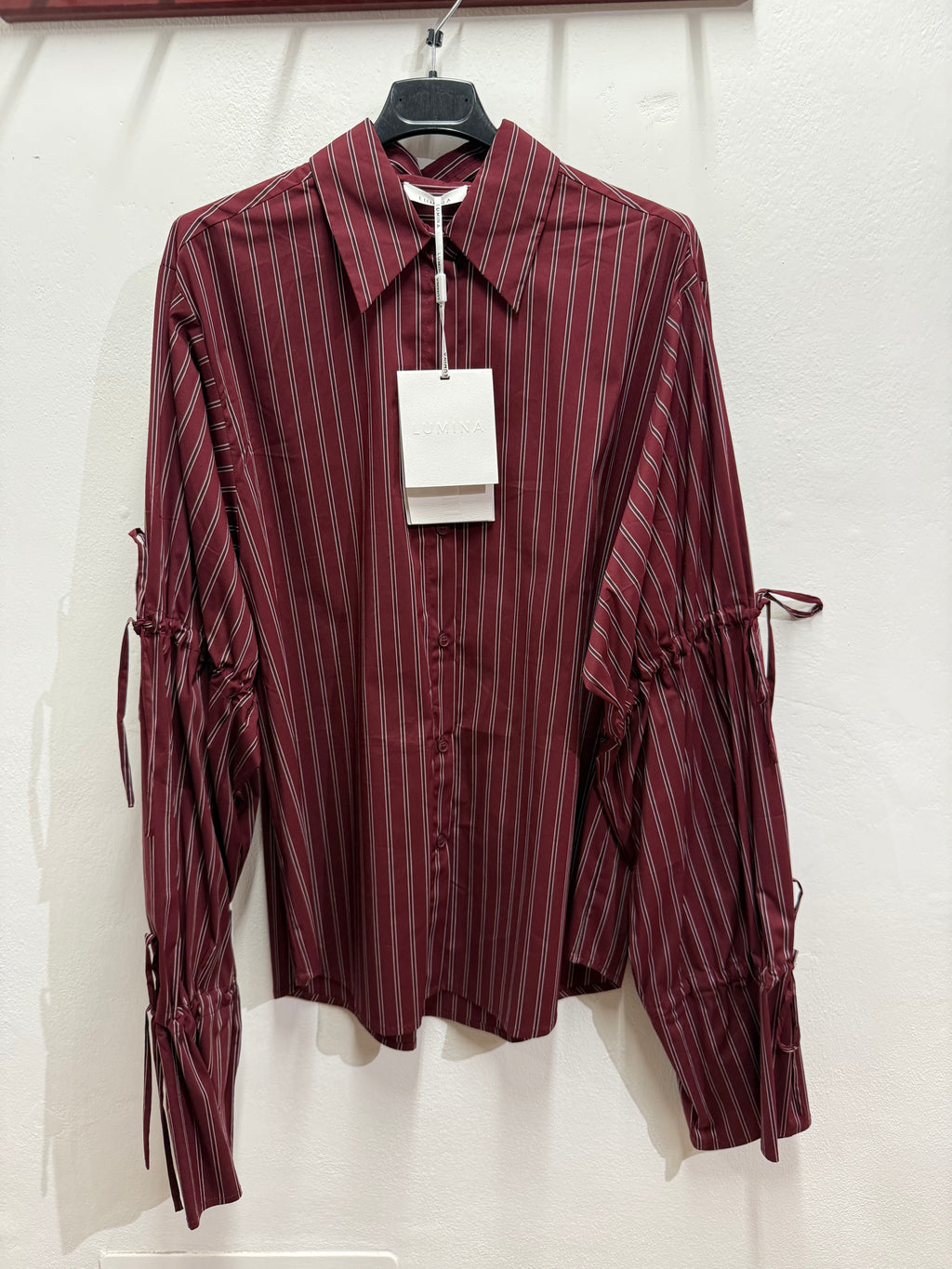 Camicia con fiocchi