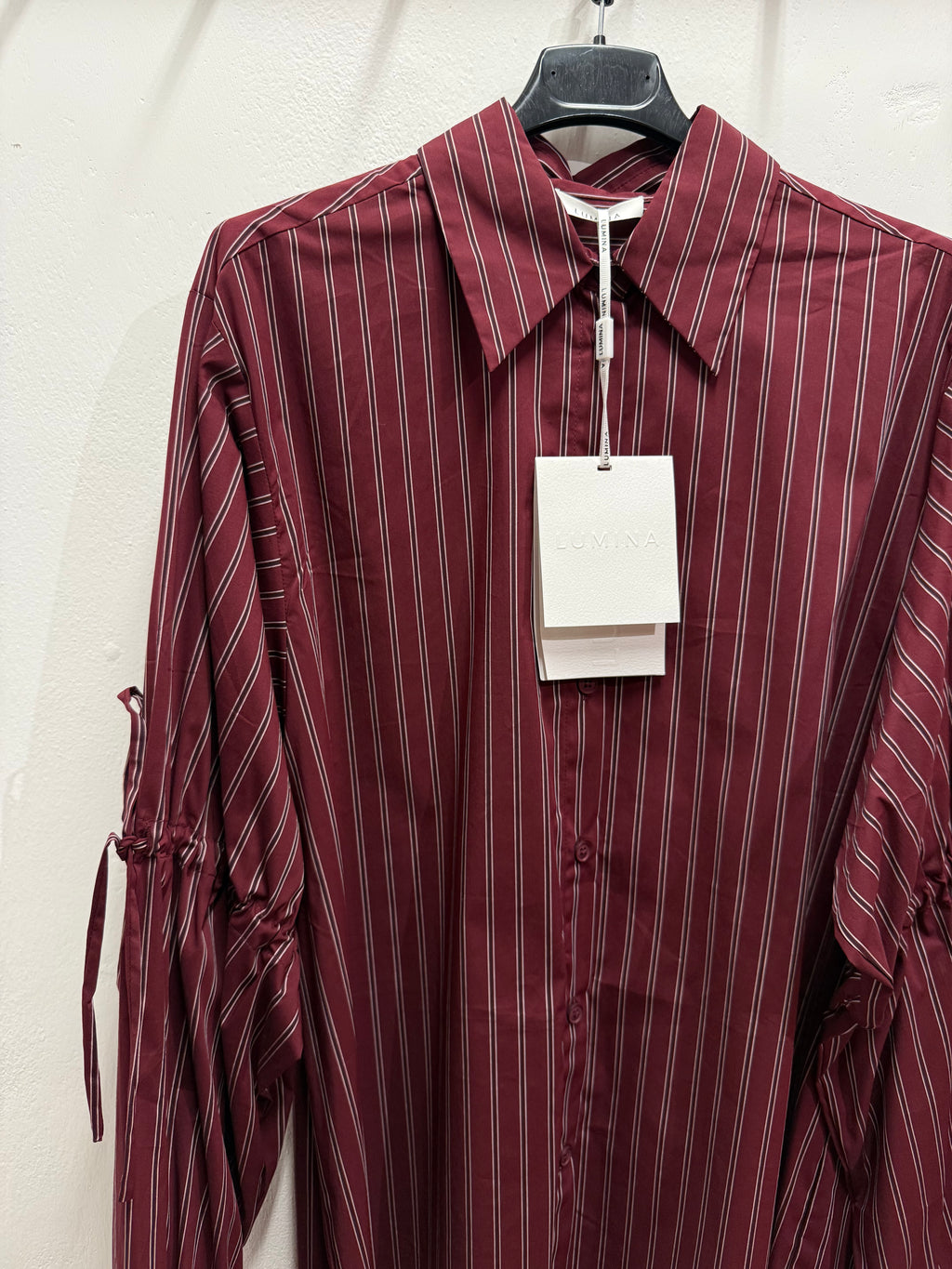 Camicia con fiocchi