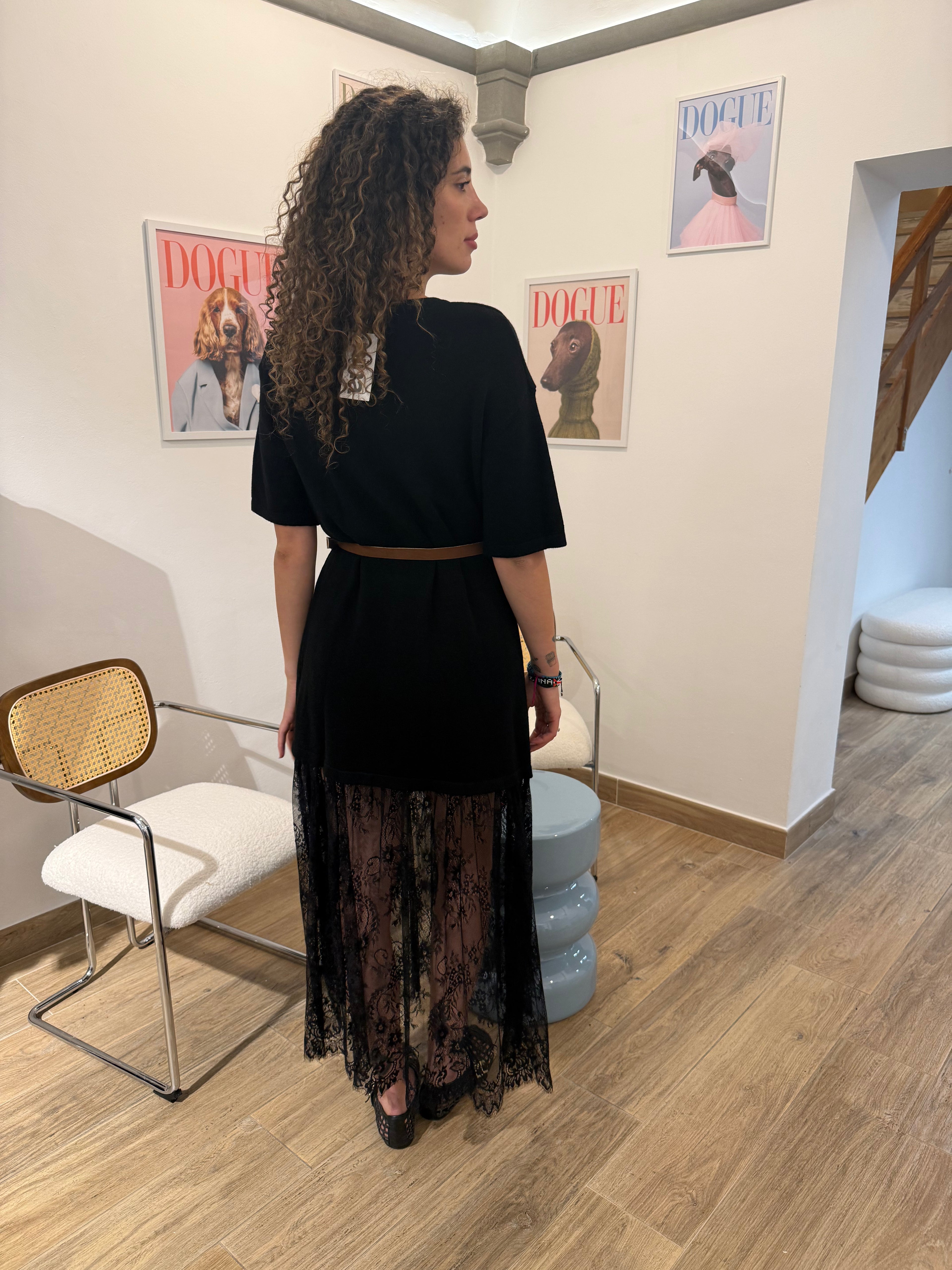 Vestito in maglia con pizzo