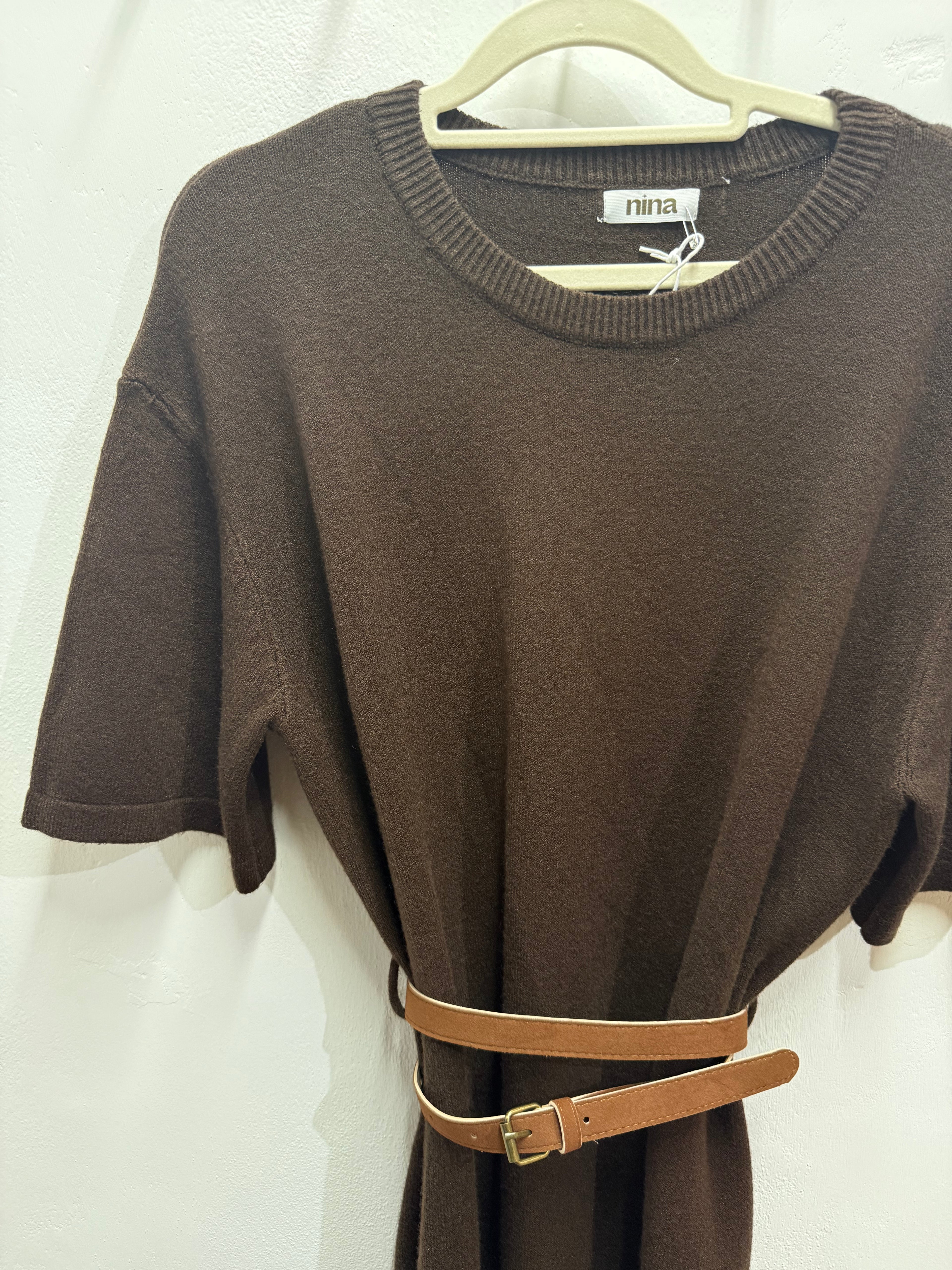 Vestito in maglia con pizzo