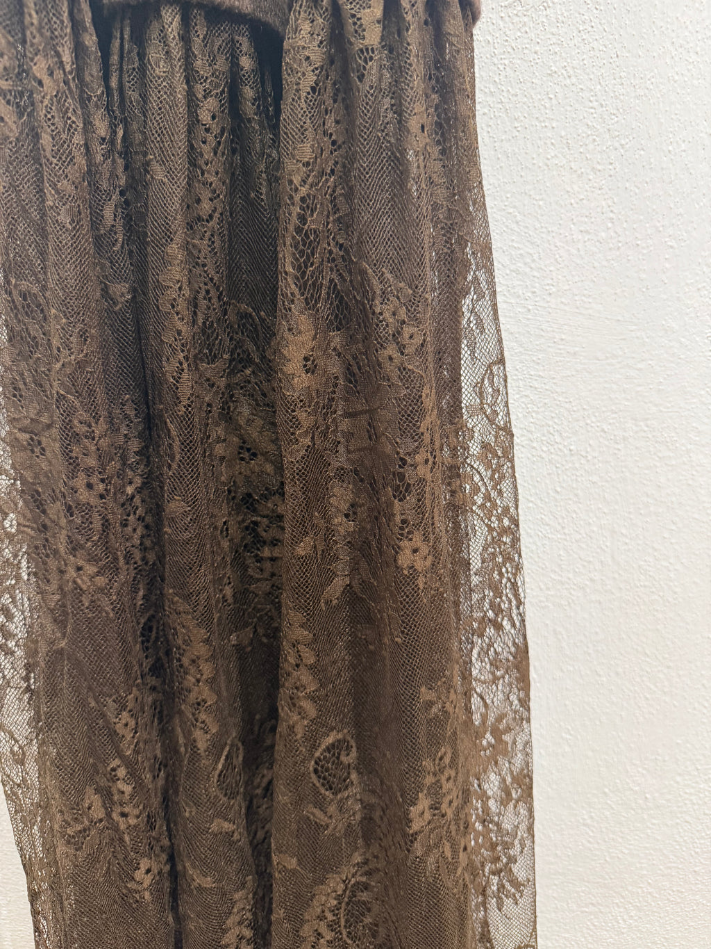 Vestito in maglia con pizzo