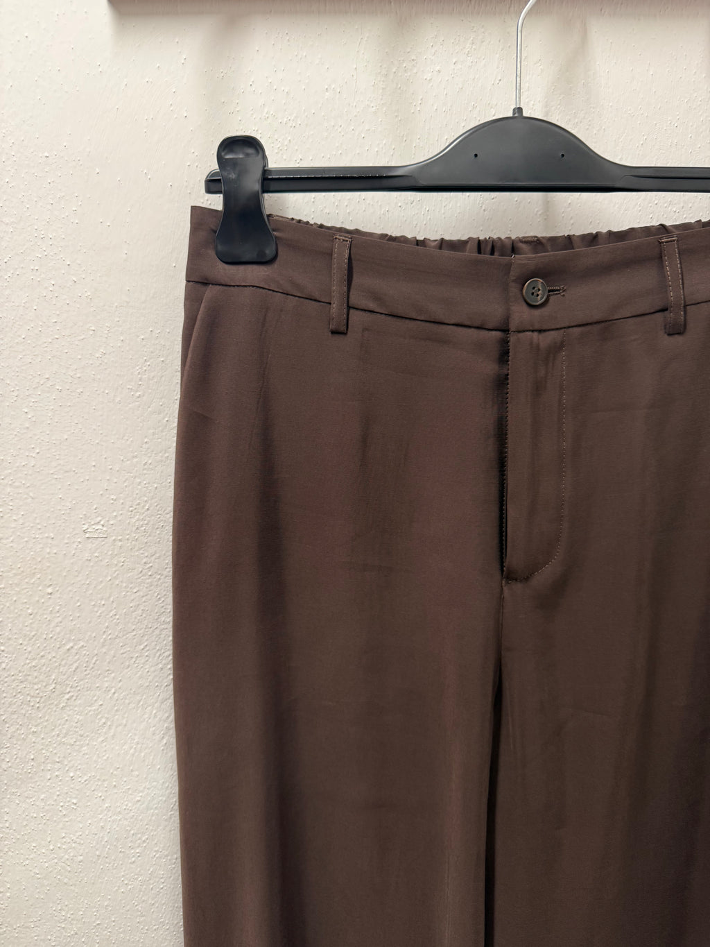 Pantaloni con elastico