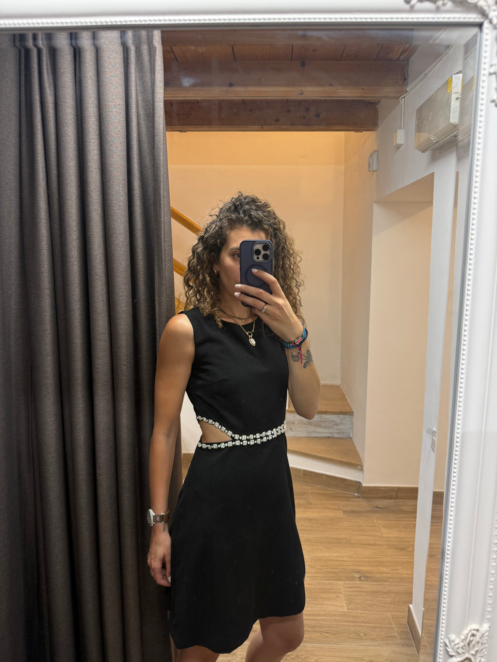 Abitino con cut-out